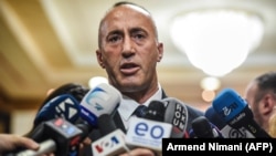 Kryeministri i Kosovës Ramush Haradinaj në një konferencë për media 