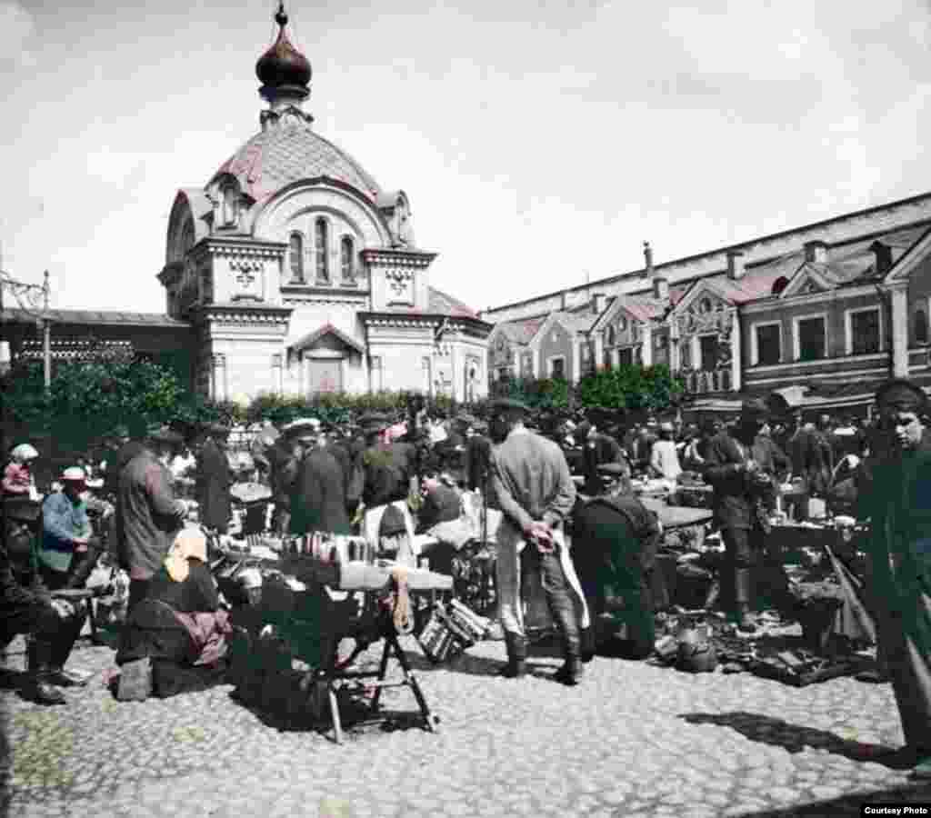 "На рынке". Франтишек Краткий. Санкт-Петербург?, 1896